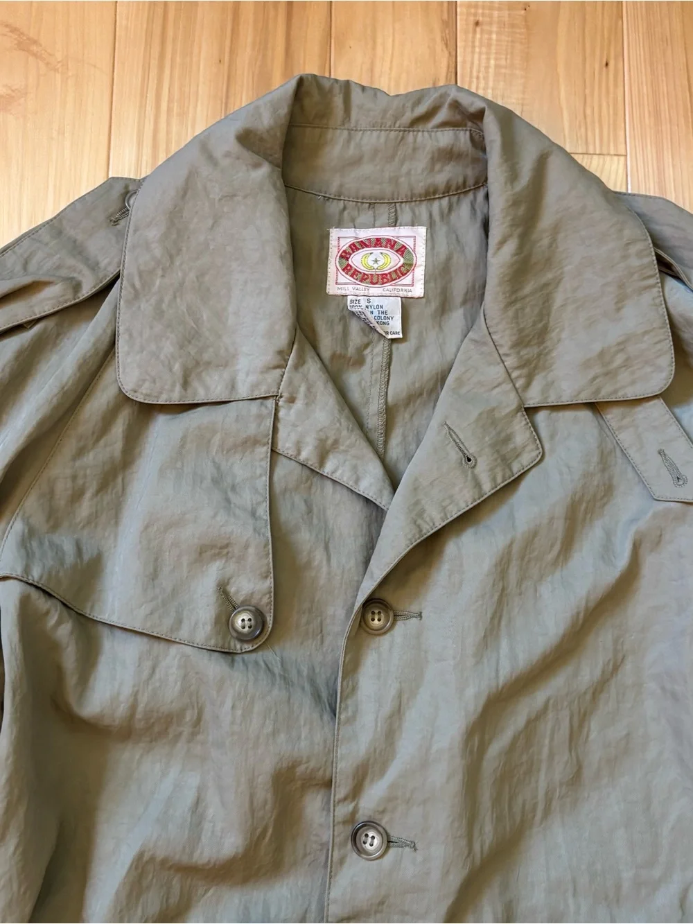 Vintage 80’s Banana Republic Nylon Khaki Green Trench Coat